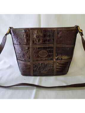 Hand-made Brown Crocodile Embossed Leather Women's Shoulder Bag Gold Hardware